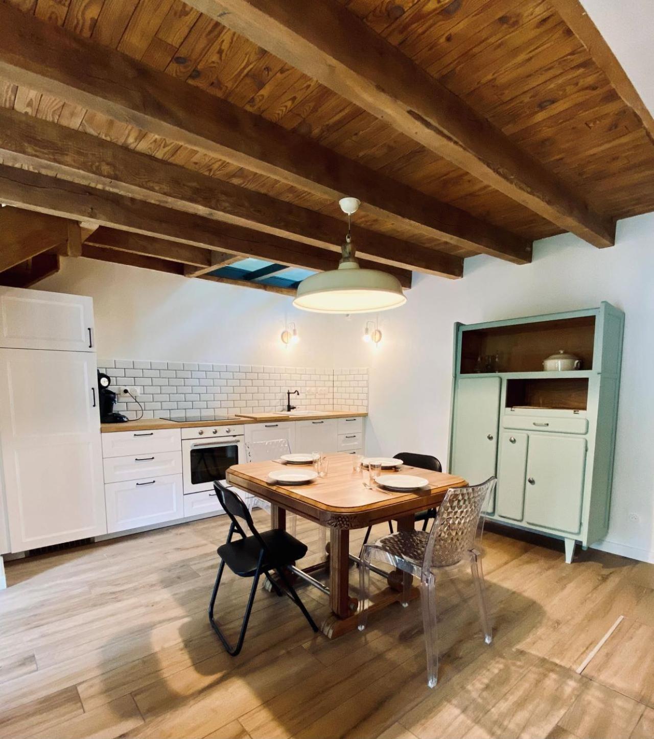 La Haut Maison A La Campagne Mandailles-Saint-Julien エクステリア 写真